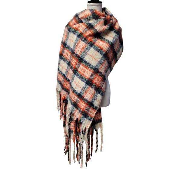 NWT Aerie Plaid Fringed Blanket Scarf Soft Warm & Cozy‎ Outdoors Holiday Colors - Picture 1 of 6